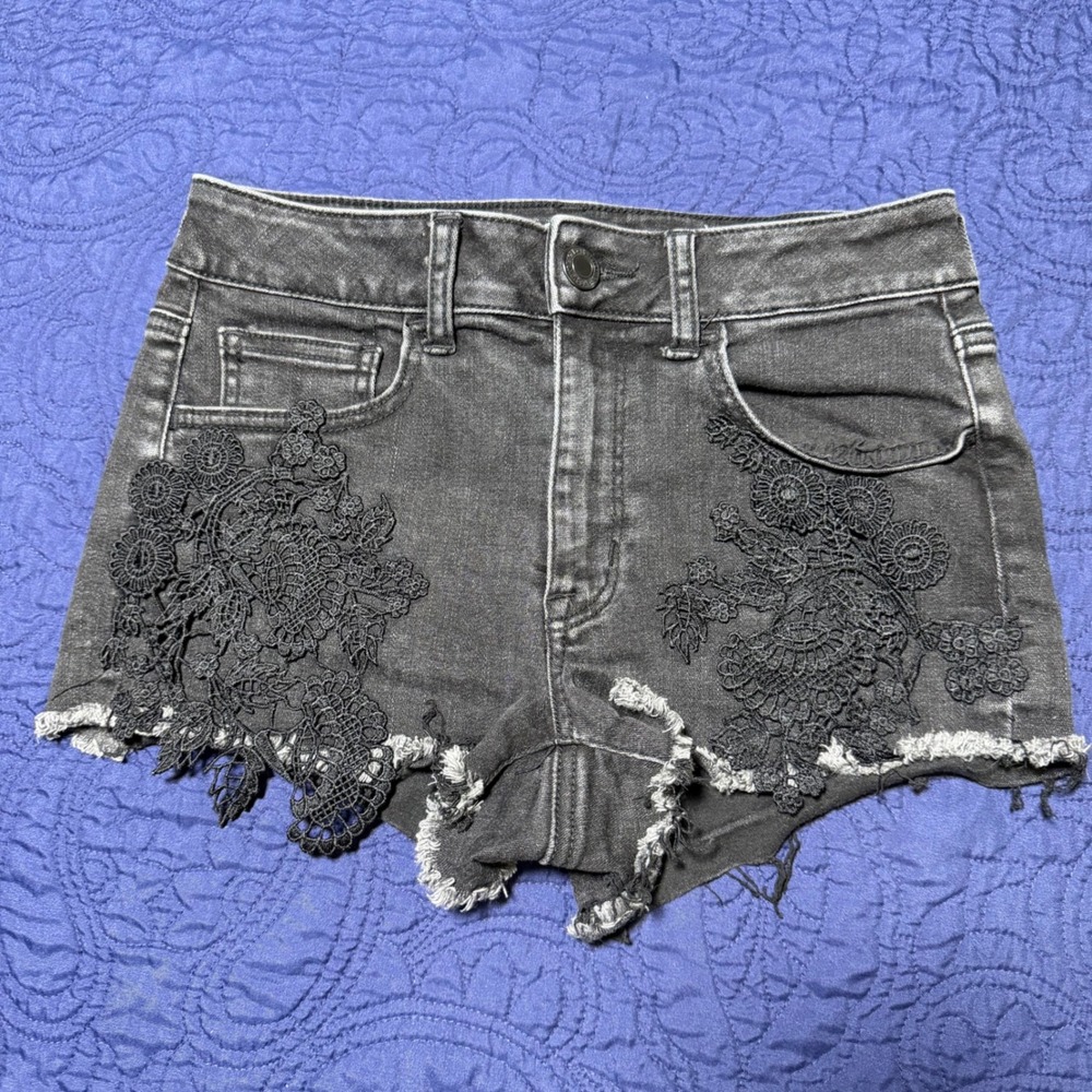 American Eagle Black Lace Applique Denim Shorts Super Super Stretch X Size 4